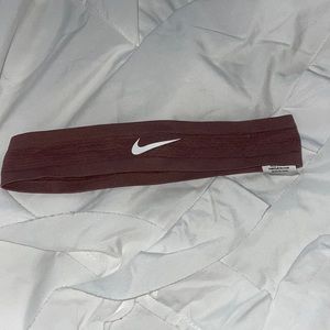 NIKE headband
